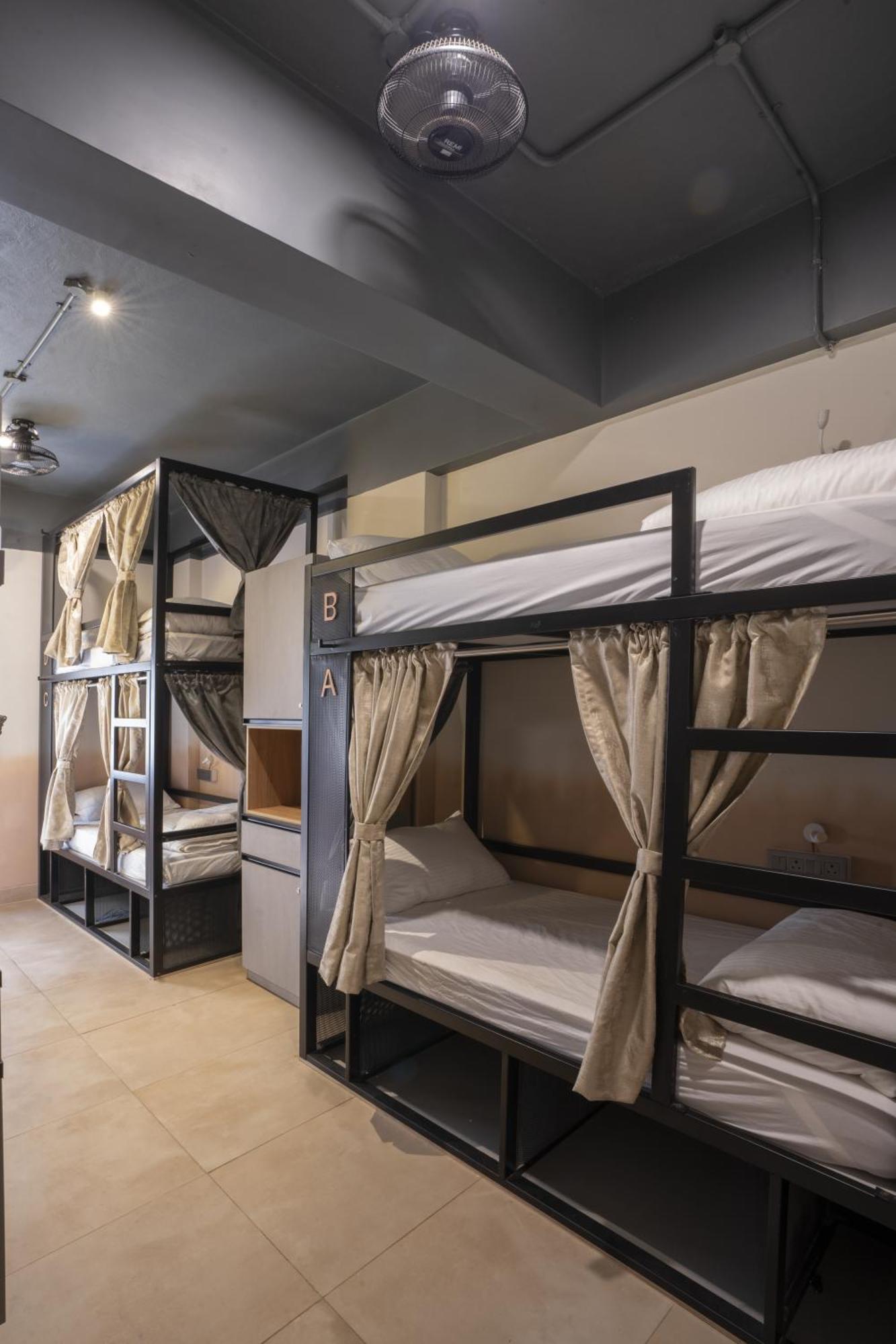Hostel Draper Startup House For Entrepreneurs *