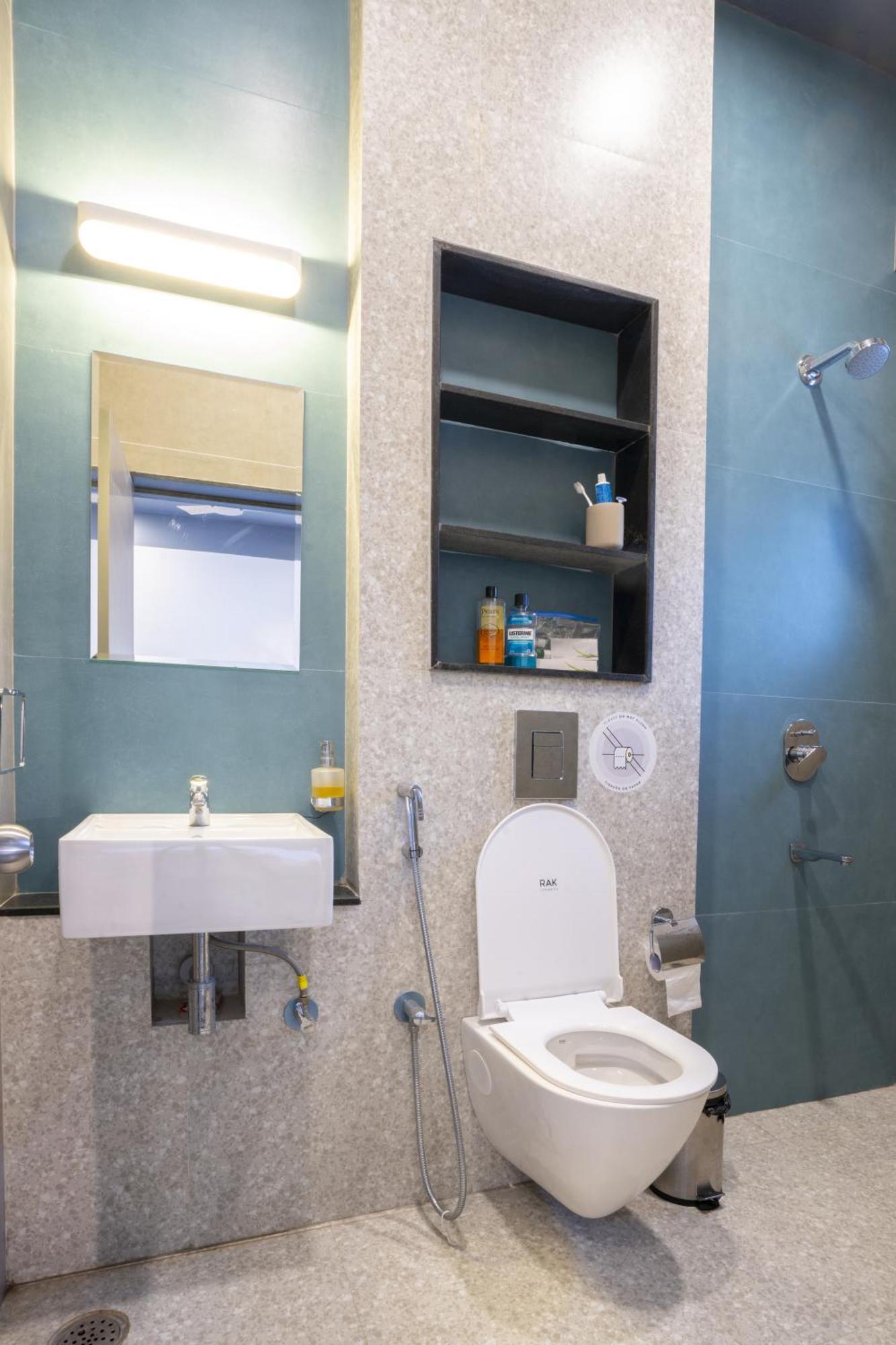 Draper Startup House For Entrepreneurs Hostel
